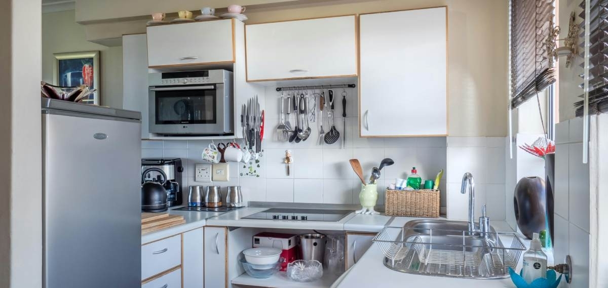 when old kitchen cabinets need to be replaced